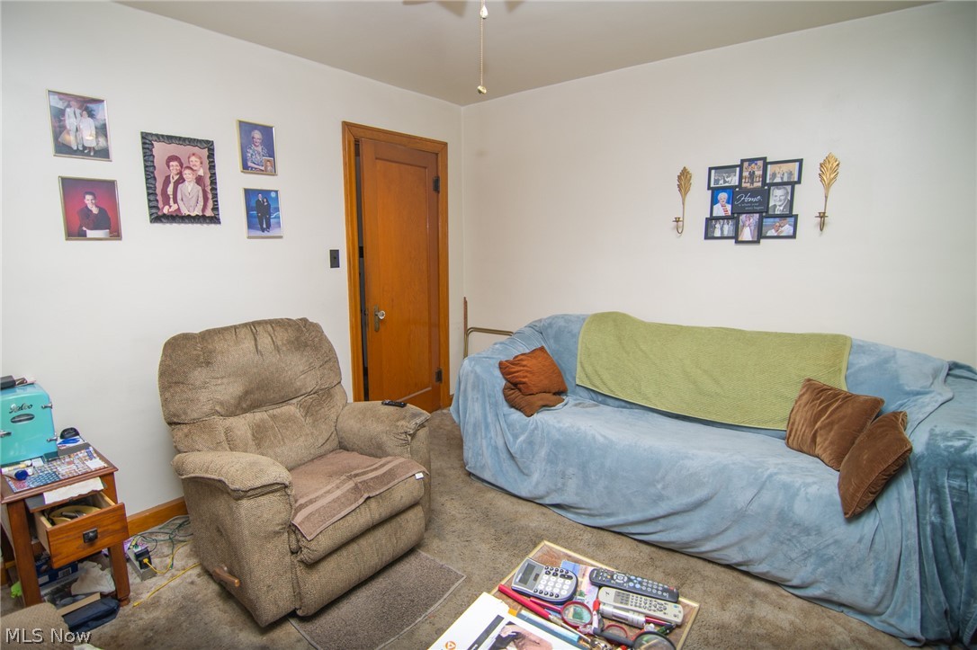 117 Starkey Boulevard Wintersville OH 43953