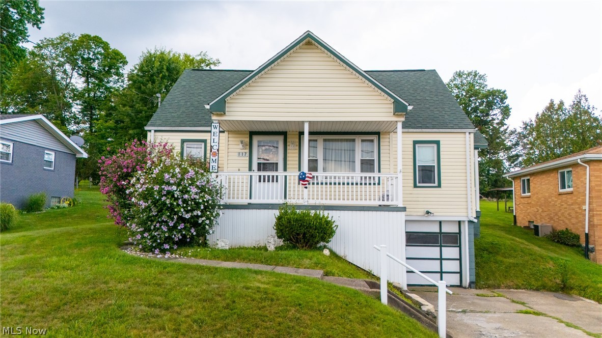 117 Starkey Boulevard Wintersville OH 43953