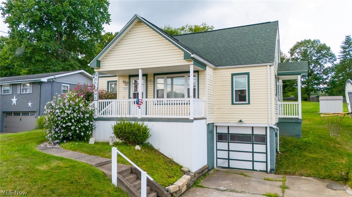 117 Starkey Boulevard Wintersville OH 43953