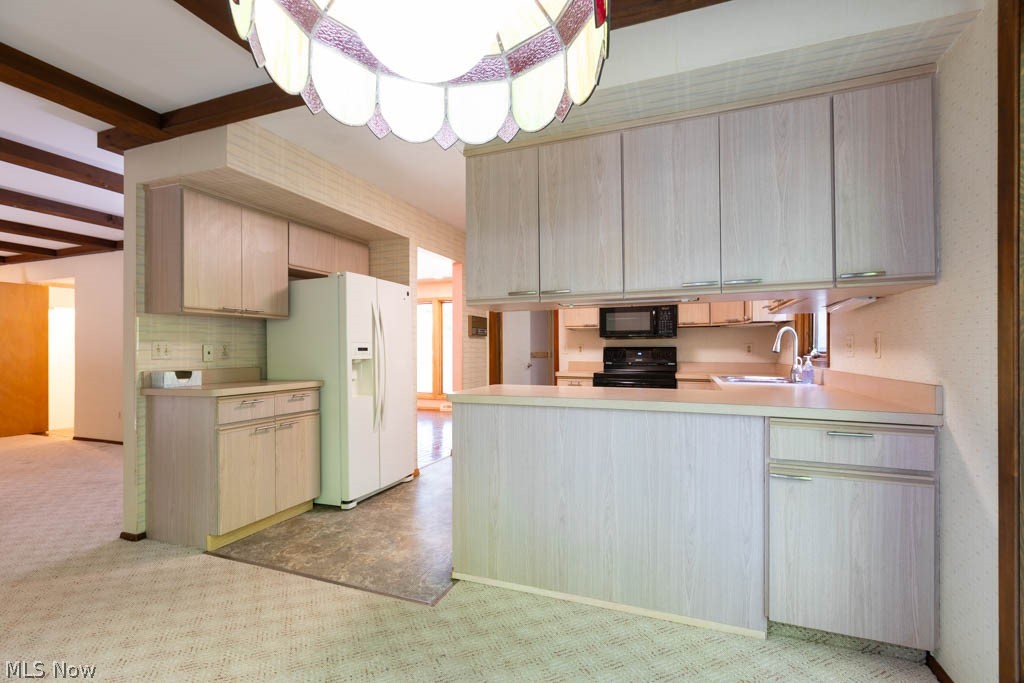 7360 Ledgewood Drive Kirtland OH 44094