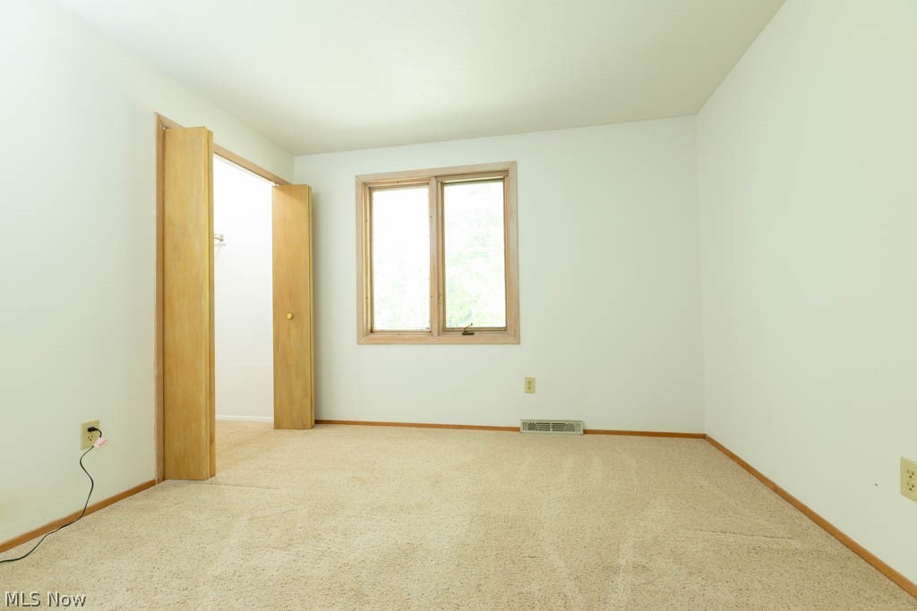 7360 Ledgewood Drive Kirtland OH 44094