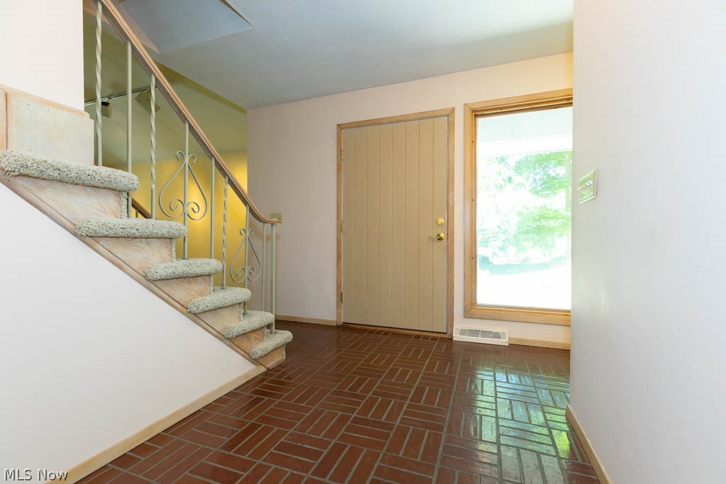 7360 Ledgewood Drive Kirtland OH 44094