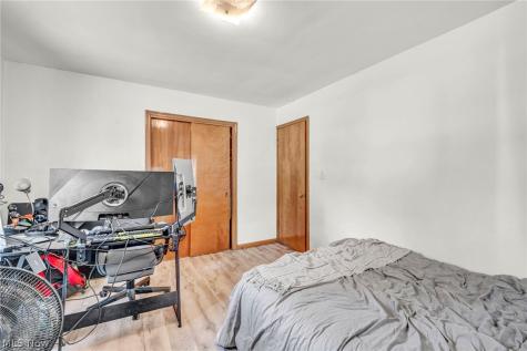3862 Wallingford Road South Euclid OH 44121
