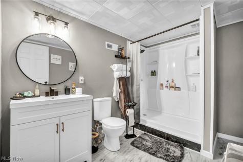 3862 Wallingford Road South Euclid OH 44121