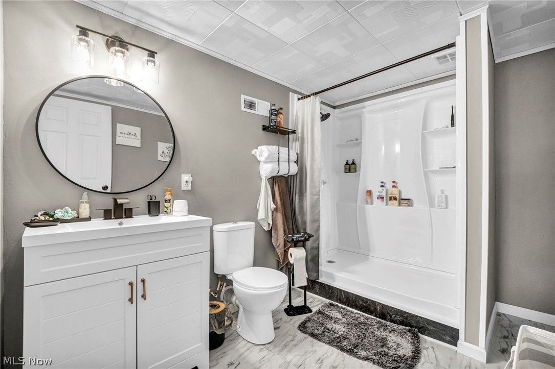 3862 Wallingford Road South Euclid OH 44121