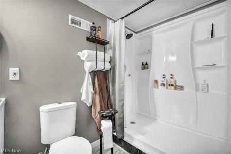 3862 Wallingford Road South Euclid OH 44121