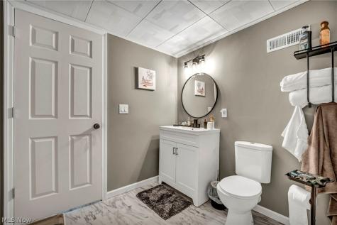 3862 Wallingford Road South Euclid OH 44121