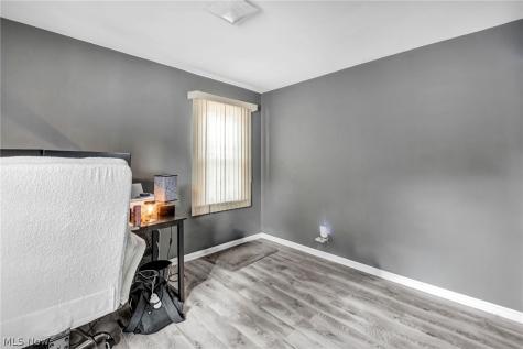3862 Wallingford Road South Euclid OH 44121