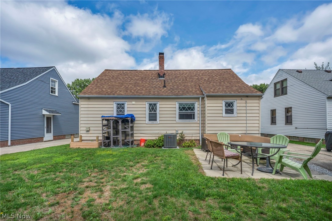 3862 Wallingford Road South Euclid OH 44121