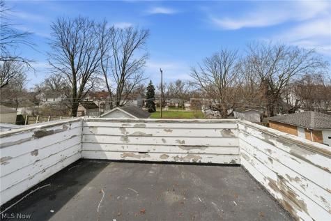 324 E 248th Street Euclid OH 44123