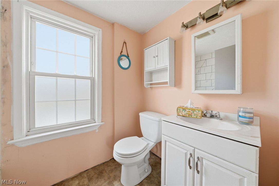 324 E 248th Street Euclid OH 44123