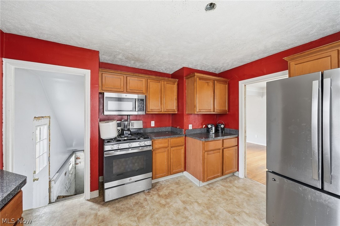 324 E 248th Street Euclid OH 44123