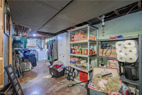 125 Clinton Avenue Akron OH 44301