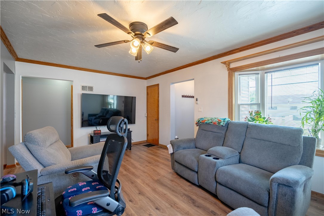 125 Clinton Avenue Akron OH 44301