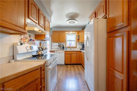 125 Clinton Avenue Akron OH 44301