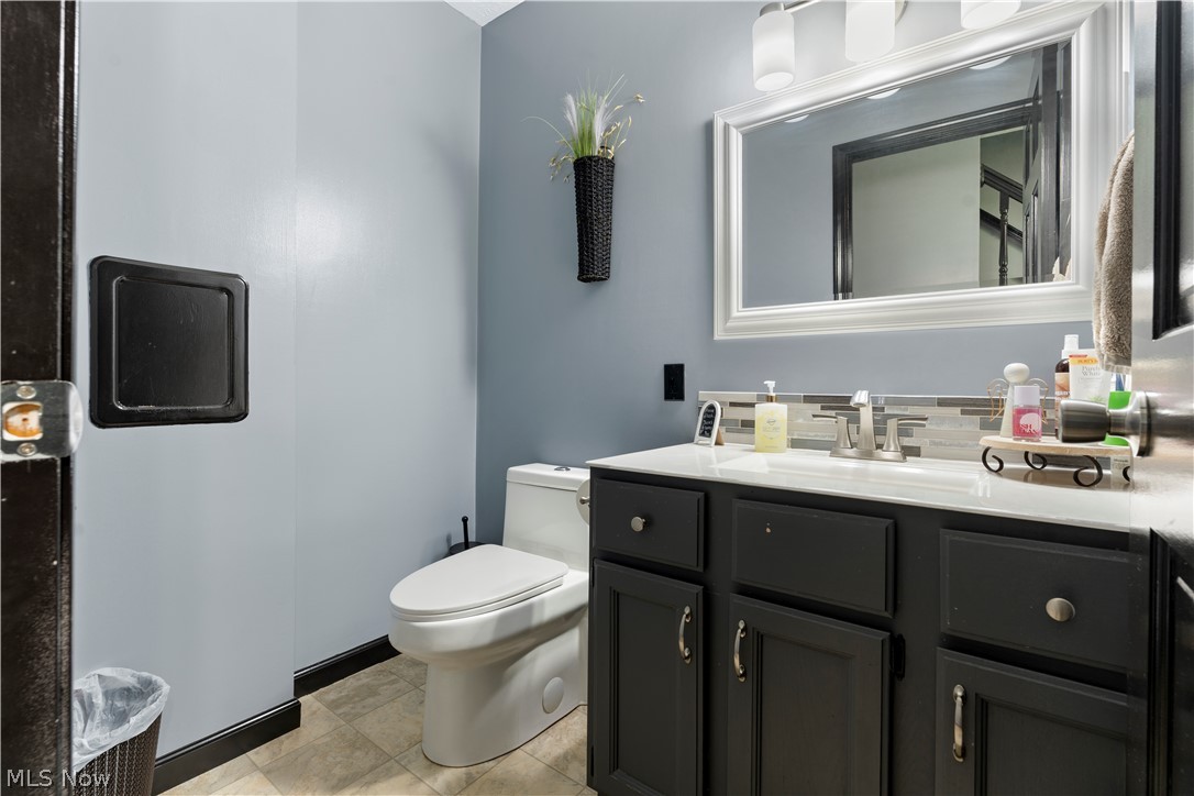 1139 Bristol Champion Townline Road NW Champion OH 44402