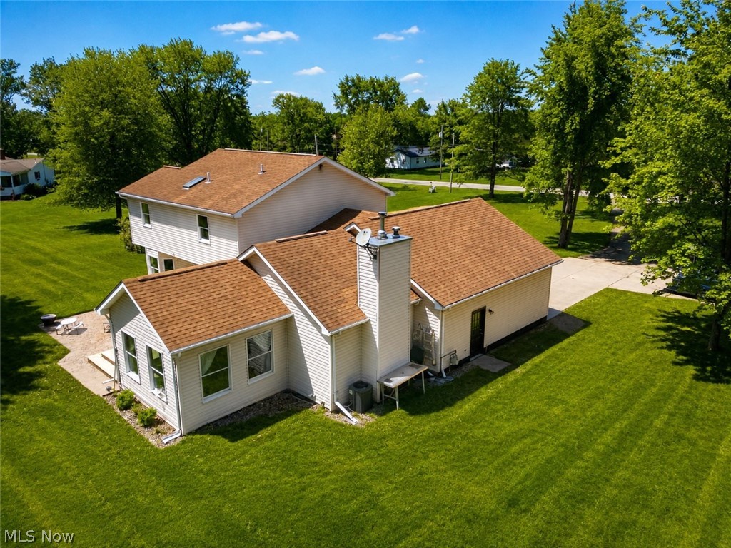 1139 Bristol Champion Townline Road NW Champion OH 44402