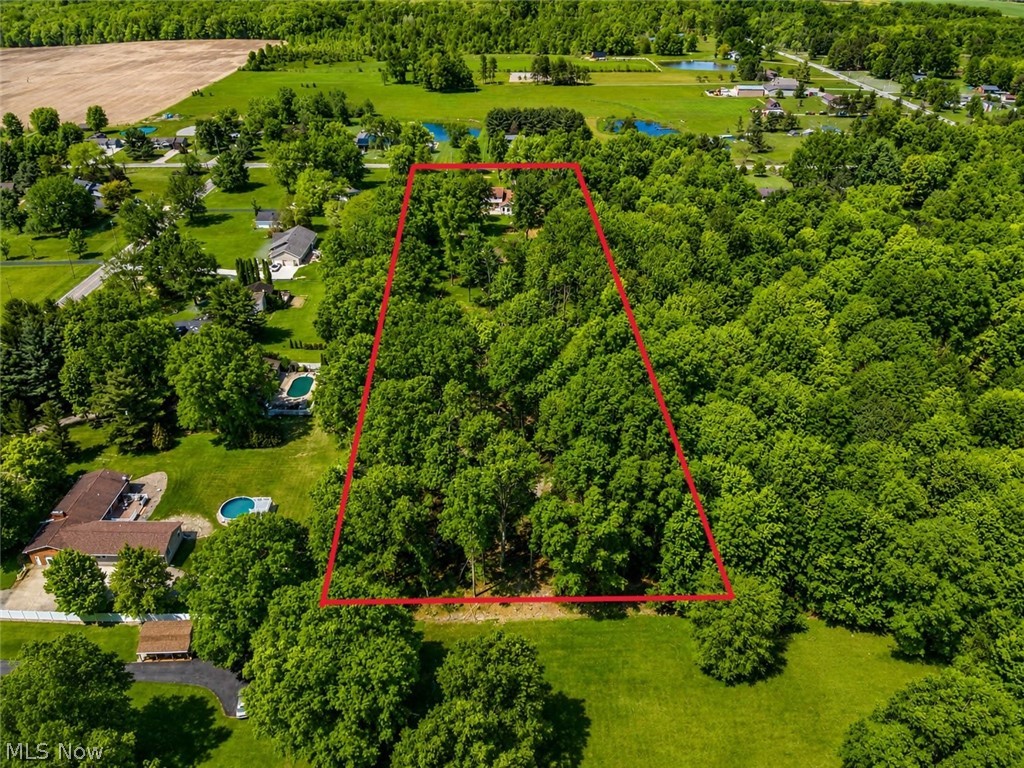 1139 Bristol Champion Townline Road NW Champion OH 44402
