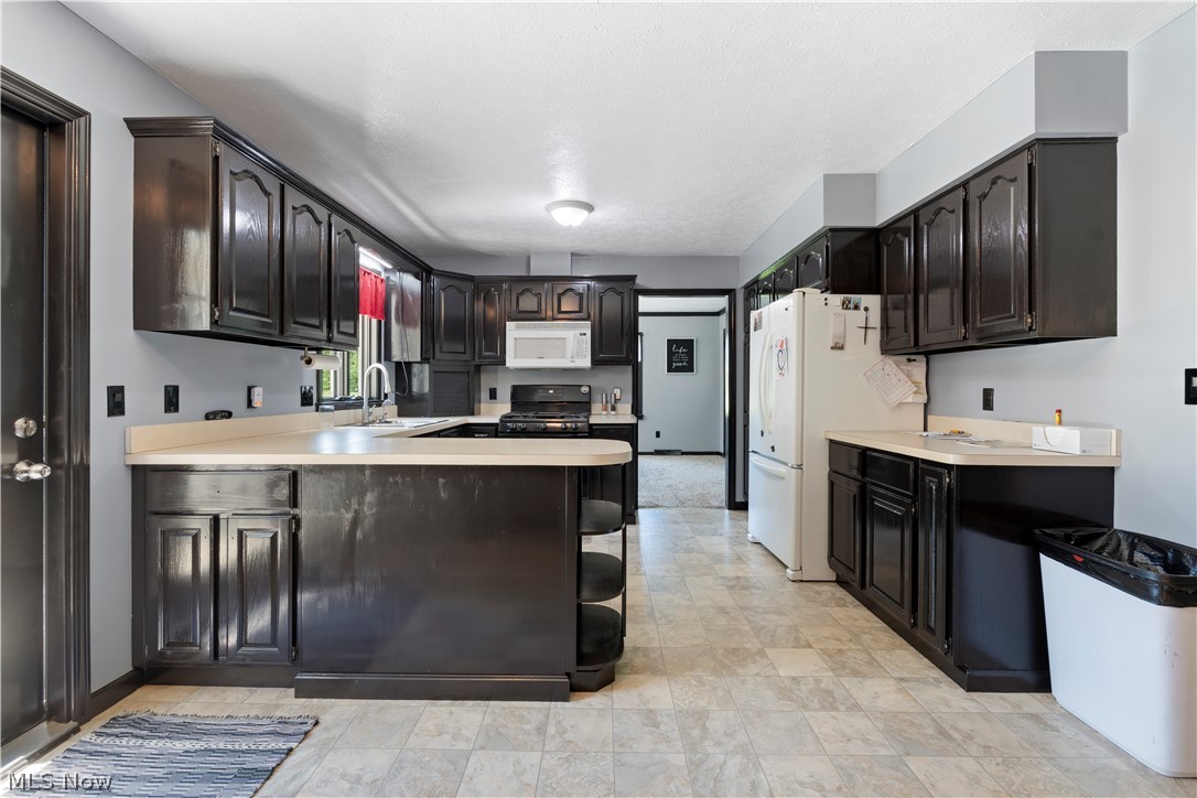 1139 Bristol Champion Townline Road NW Champion OH 44402