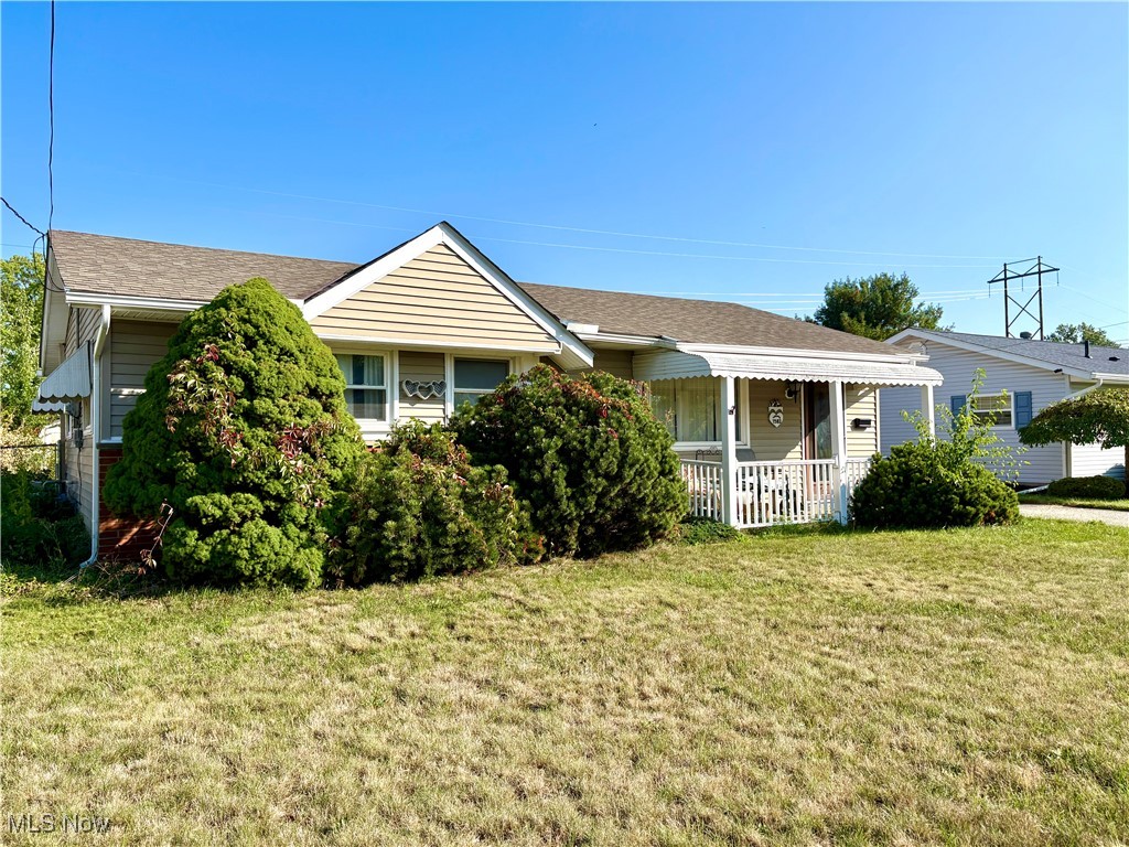 1983 E 37th Street Lorain OH 44055