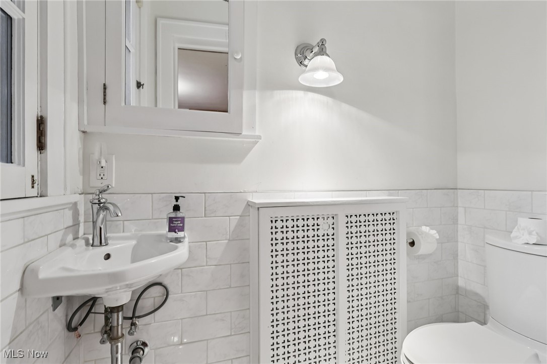 2334 Roxboro Road Cleveland Heights OH 44106