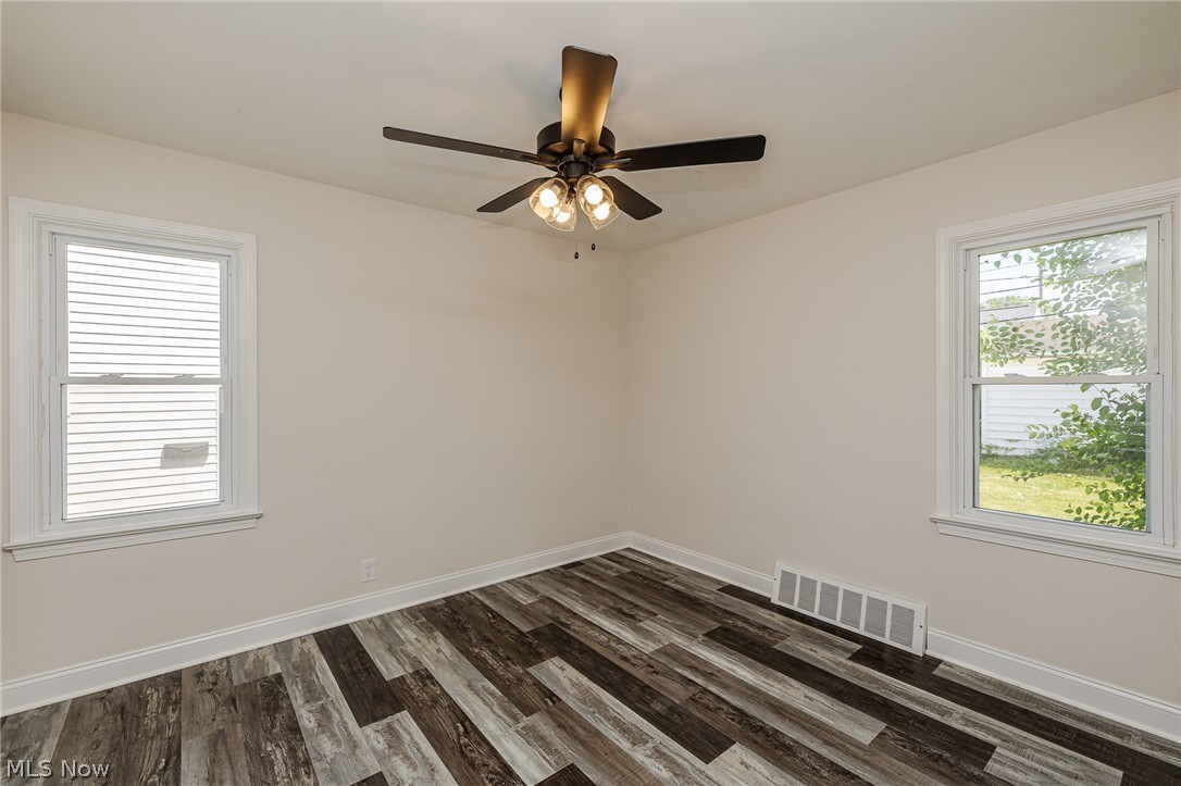 5915 Gerald Avenue Parma OH 44129