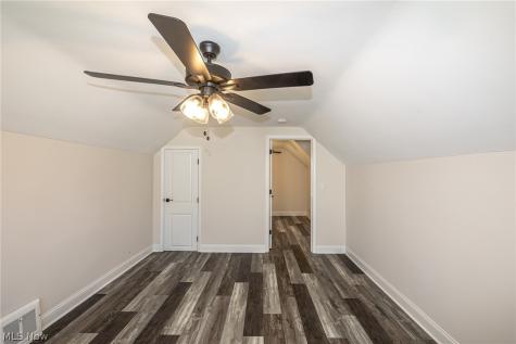 5915 Gerald Avenue Parma OH 44129