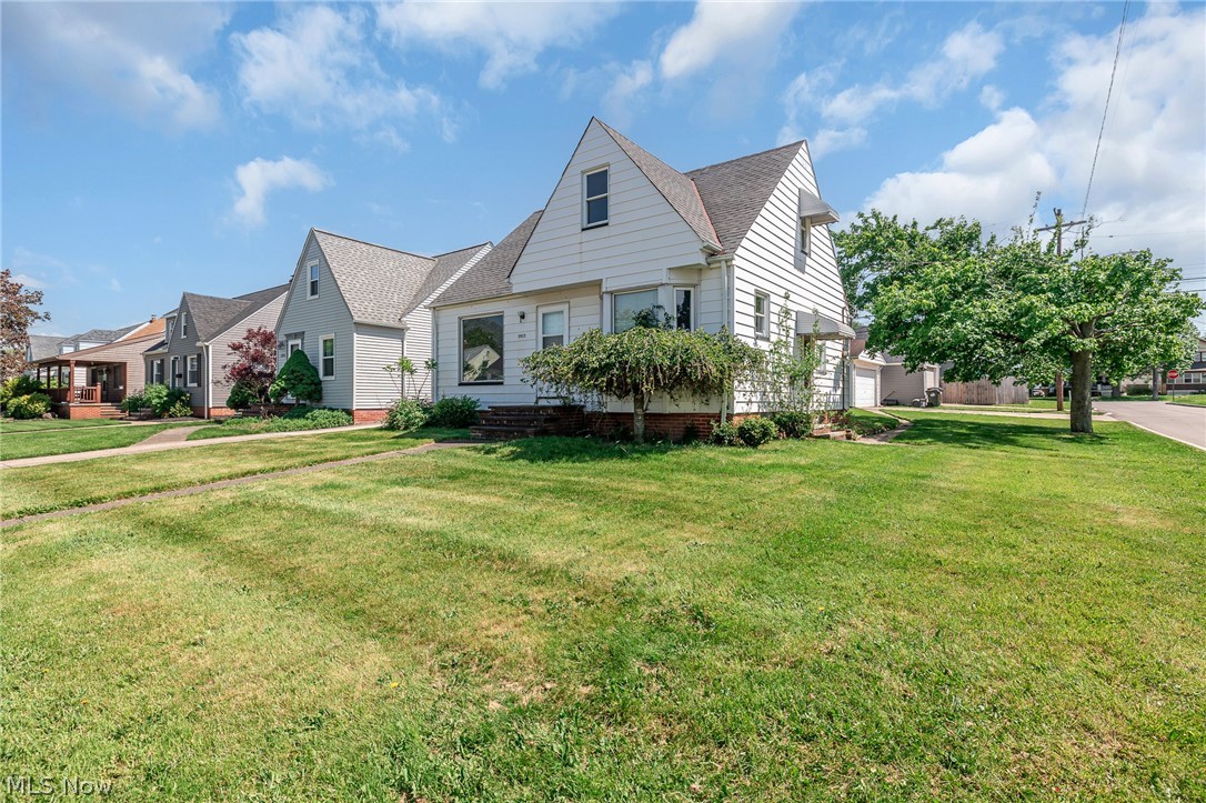 5915 Gerald Avenue Parma OH 44129