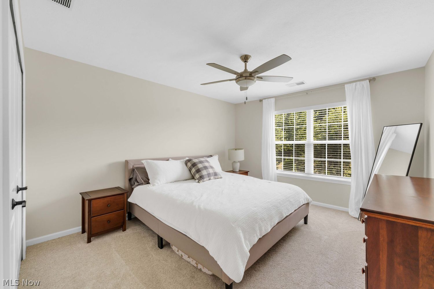 32525 English Turn Avon Lake OH 44012