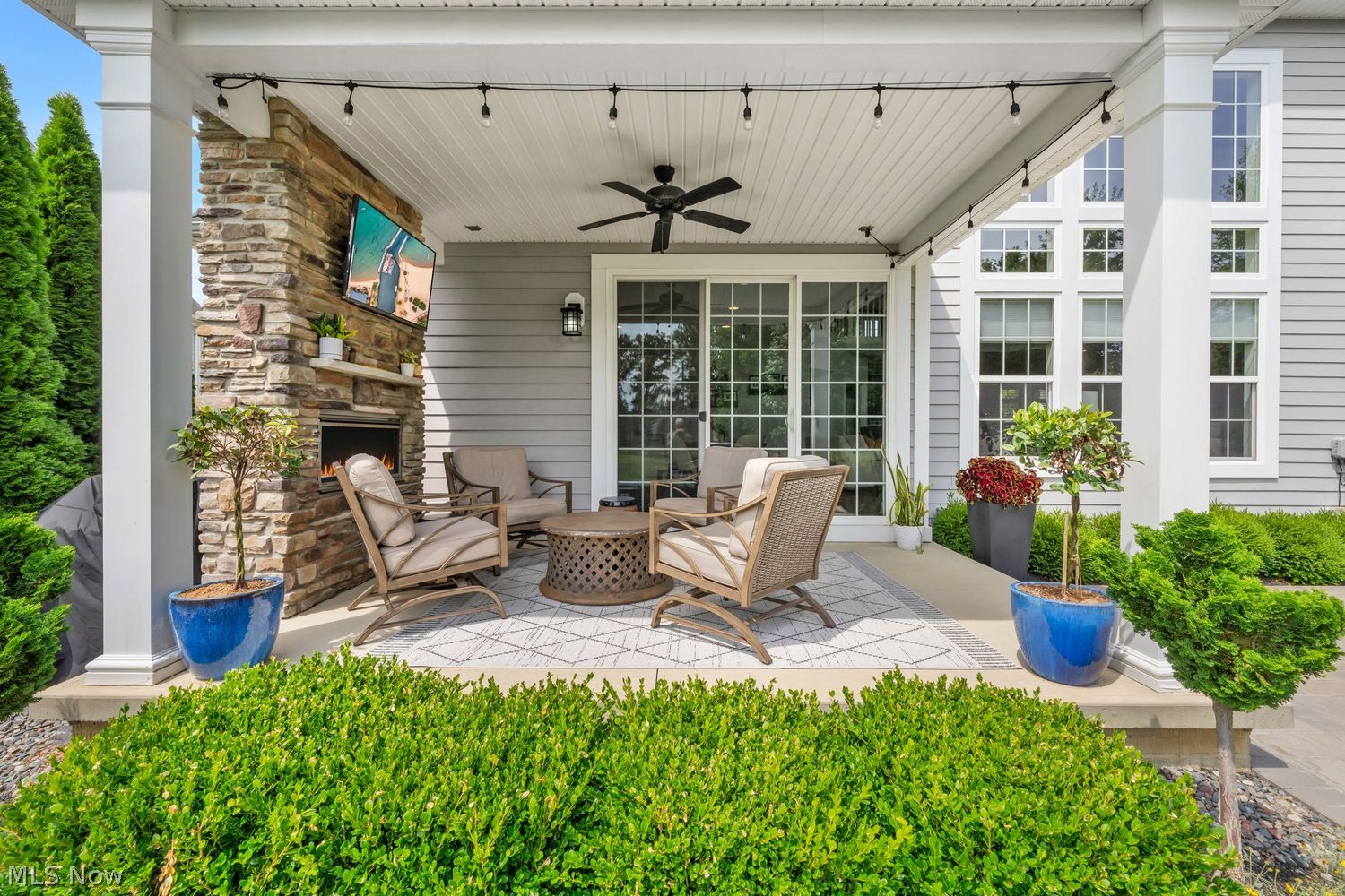 32525 English Turn Avon Lake OH 44012
