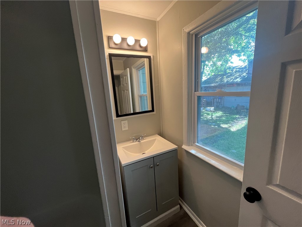 3421 W 60th Street Cleveland OH 44102
