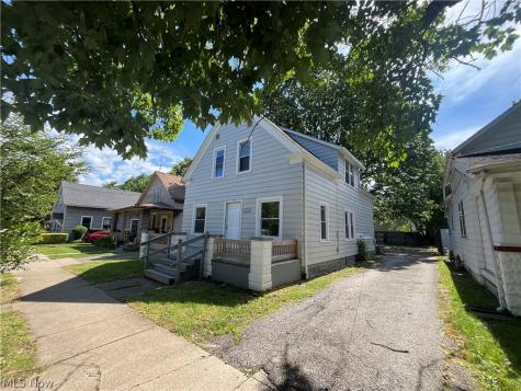 3421 W 60th Street Cleveland OH 44102