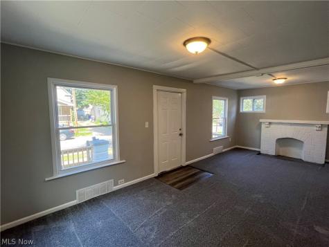 3421 W 60th Street Cleveland OH 44102