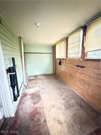 32 Cherry Road NW Massillon OH 44646