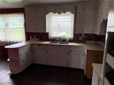 4222 Southway Street SW Massillon OH 44646