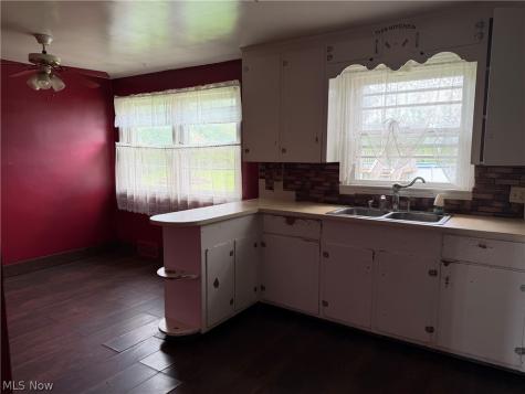 4222 Southway Street SW Massillon OH 44646