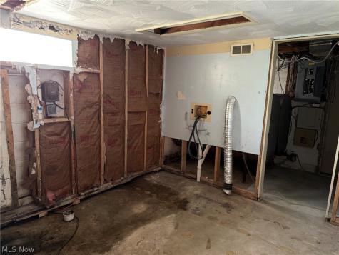 4222 Southway Street SW Massillon OH 44646