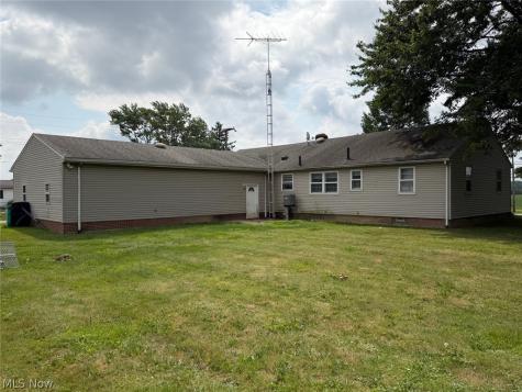 4222 Southway Street SW Massillon OH 44646