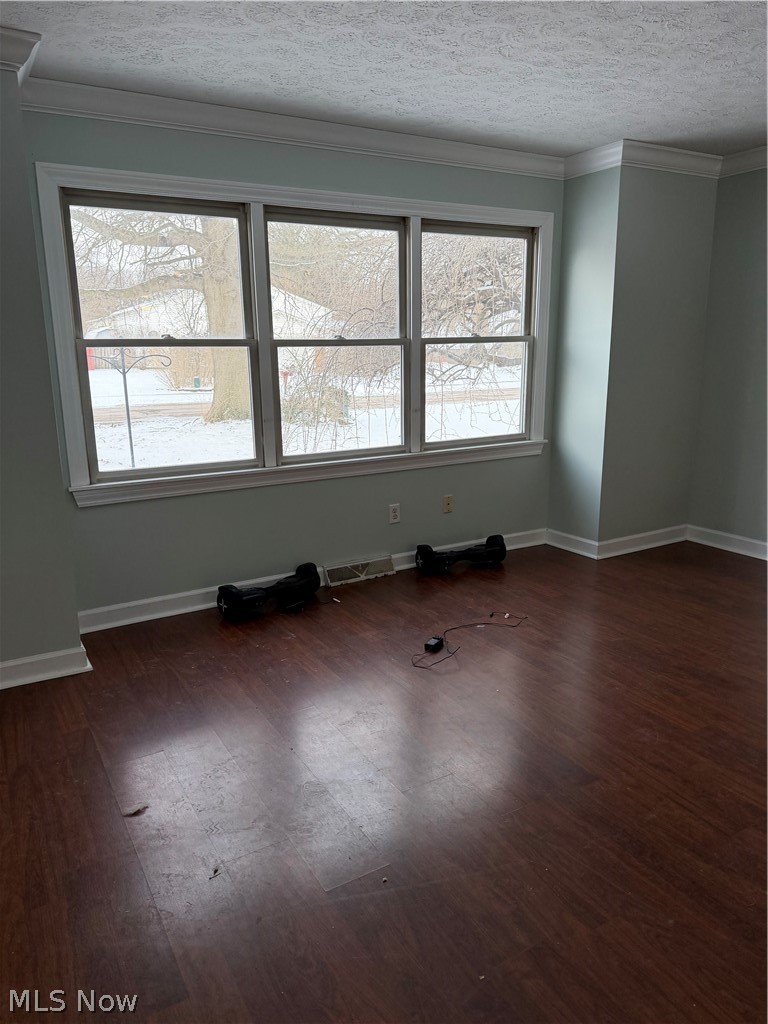 749 Regina Drive Vermilion OH 44089
