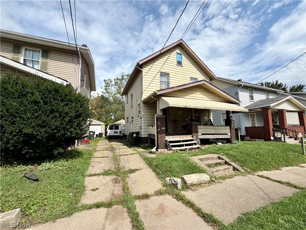 2013 17th Street NE Canton OH 44705