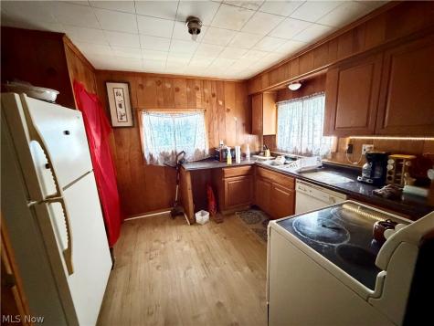 2013 17th Street NE Canton OH 44705