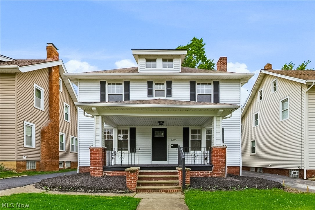 3244 Redwood Road Cleveland Heights OH 44118