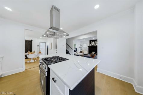 3244 Redwood Road Cleveland Heights OH 44118