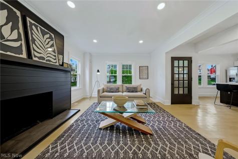 3244 Redwood Road Cleveland Heights OH 44118