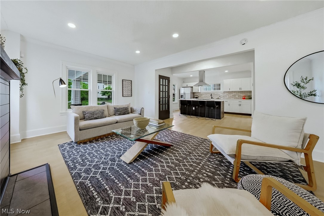 3244 Redwood Road Cleveland Heights OH 44118