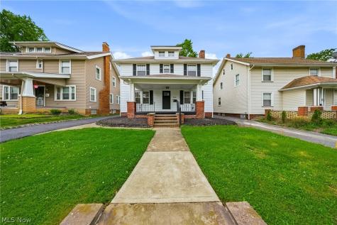 3244 Redwood Road Cleveland Heights OH 44118