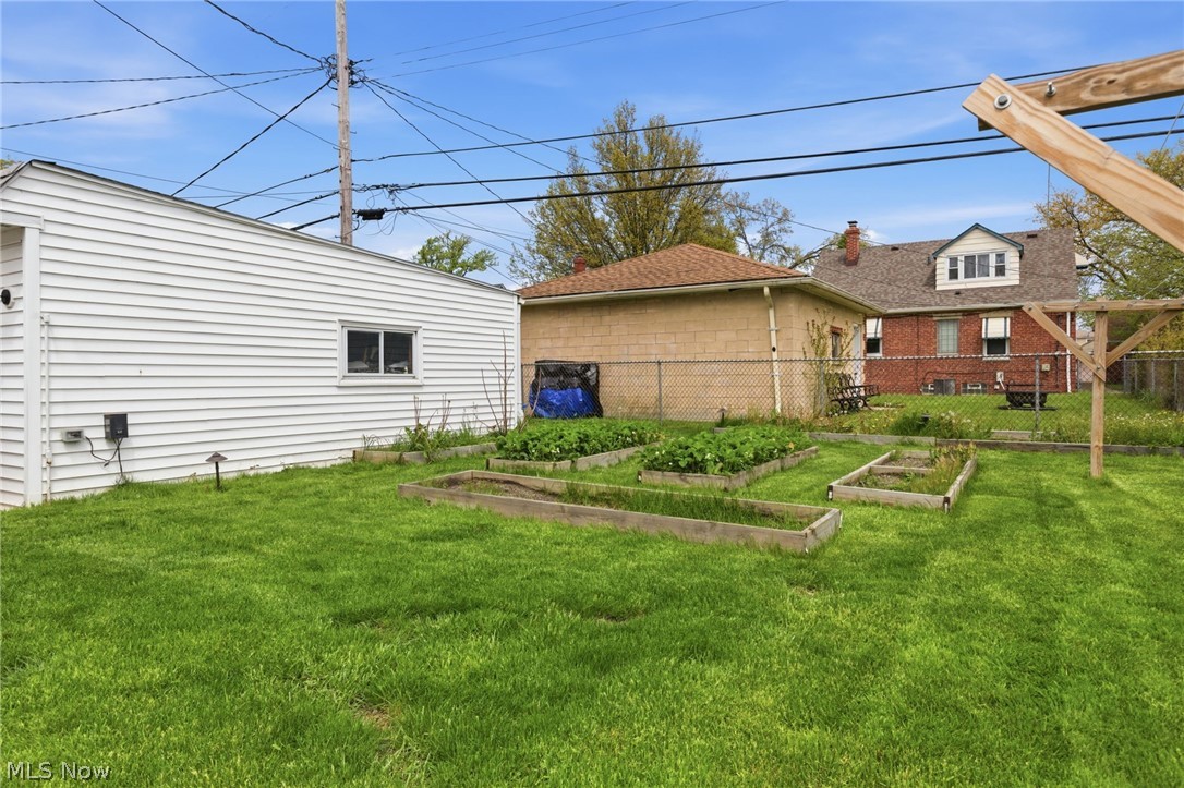 419 E 326th Street Willowick OH 44095