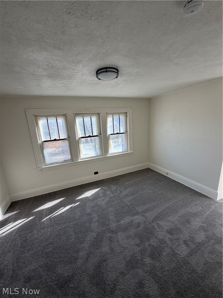 2458 East Avenue Akron OH 44314