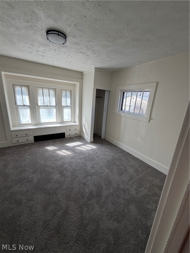 2458 East Avenue Akron OH 44314