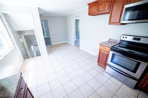 1315 S Belvoir Boulevard South Euclid OH 44121